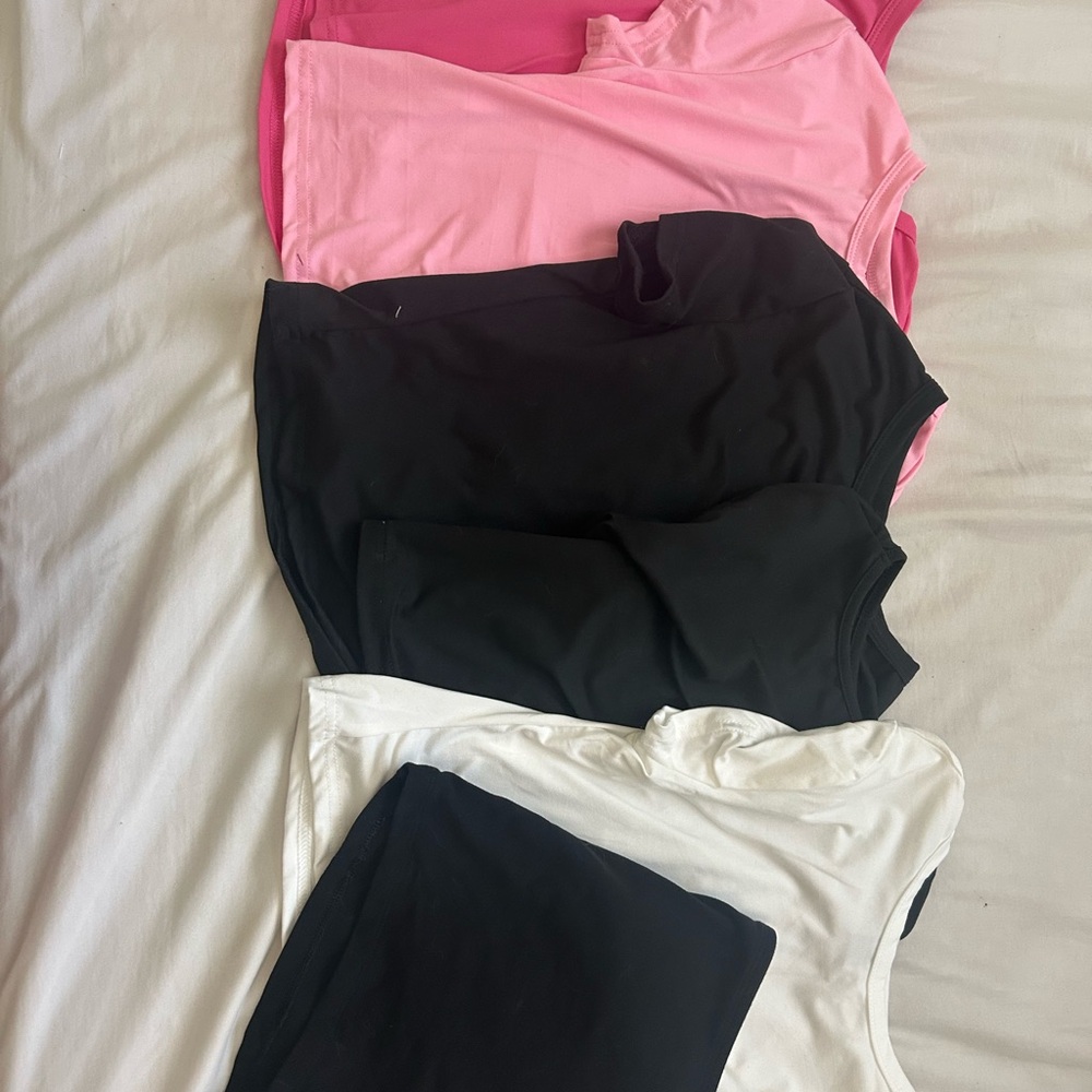 H&M Women's Crop Tops - Pink, Black, and White